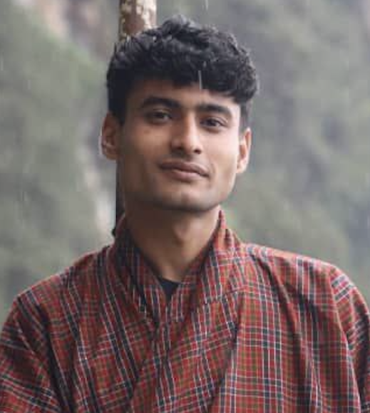 Paras