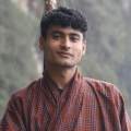 Paras